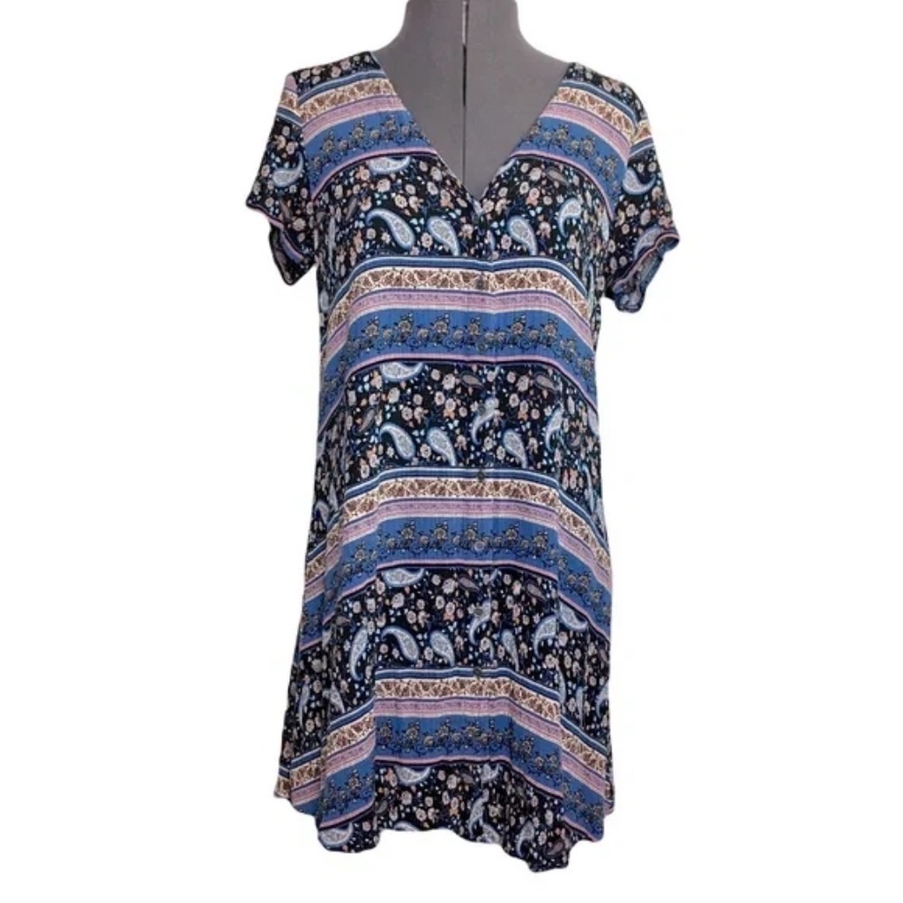 Forever 21 | Boho Mixed Print Short Sleeve V-Neck Mini Shirt Dress, Medium